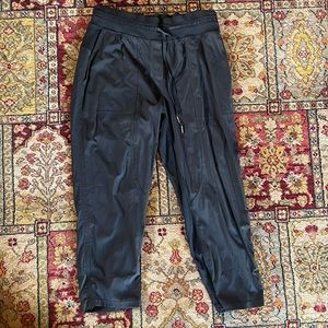 LULULEMON Dance Studio Jogger Ankle Length